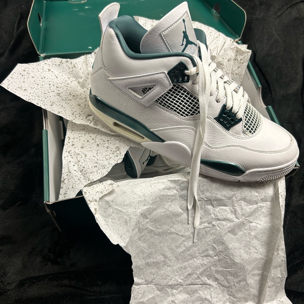 Jordan Men's White and Dark Teal Sneakers